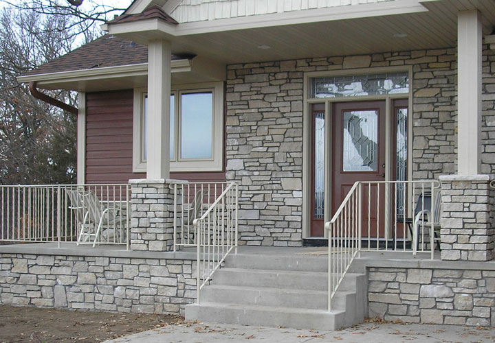 Exterior Step Railing Photo