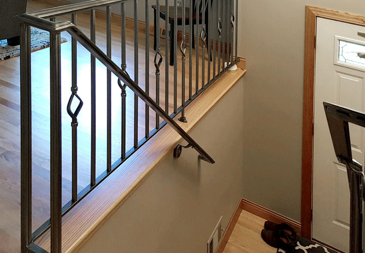 Interior Railing Photo