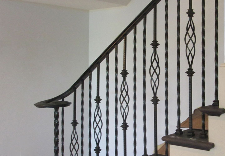 Interior Railing Photo